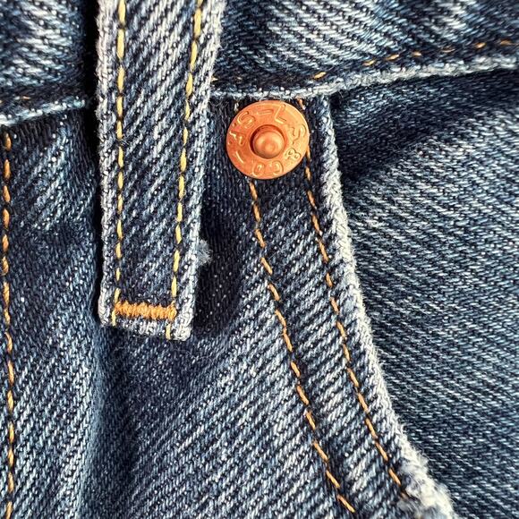 Levi's Premium Women 501 Skinny High Rise Button Fly Destructed Jeans 25x28 NWT - Picture 2 of 14